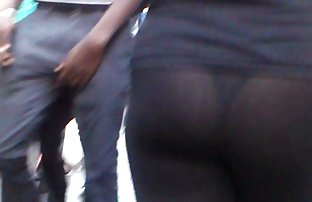 seks porno Tip jebe kolegu na poslu i ne zna da ih snima kamera