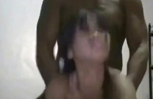 seks porno Slatka beba Ginger uzima jutarnji tuš