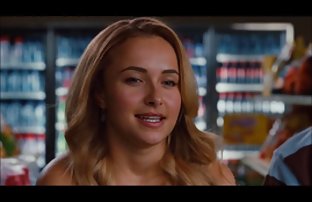 seks porno Hard seks s dvostrukim penetracija s djevojkom u crvene čarape