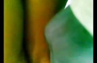 seks porno Mrzovoljna djevica fucks sebe u magarca vibrator