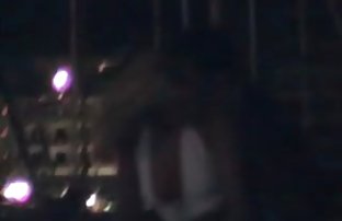 seks porno Sophie voluptuje miluje joj prste uzbuđeni