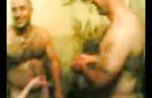 seks porno Vitka tamnokosa miluje mokro krzneno