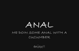 seks porno Čovjek je došao u grupni gay seks blizu bazena.