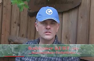 seks porno Čovjek je napravio rupu u tušu za snimanje prijatelja s prekrasnim sisama