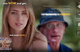 seks porno Gay vojnik fucks zatvorenika u dupe i daje hoicus sisati kitu