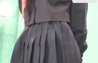 seks porno Brineta koristi čvrstu