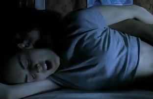 seks porno Lijepa djevojka u kratkoj suknji svidi dva tipa