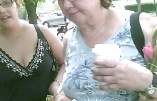 seks porno Plavokosi siledžija je gola na ulici i po pismu.