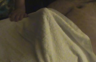 seks porno Cameron jebe vaginu sa svojim prstima