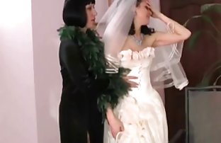 seks porno Mršava Njemačka žena zadovoljava sebe s vibrator