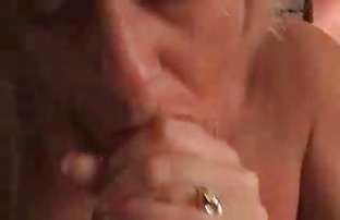 seks porno Tatiana fucks s gomilom ljudi u šumi