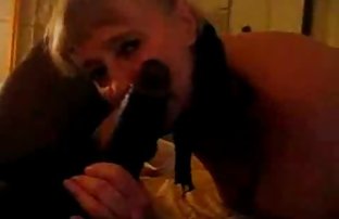 seks porno Gradska djevojka fucks sebe u chat