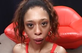 seks porno Seksi beba pristao na dio s djevičanstvo za novac