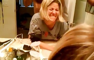 seks porno Ruski homoseksualci su odlučili pomoći uzbudjena ljepota