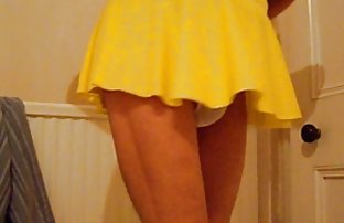 seks porno Slatka brineta jebanje sa svojim ljubljenim u dvorištu