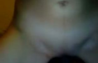 seks porno Tamni tip voli da se guli kad ima slobodnog vremena.