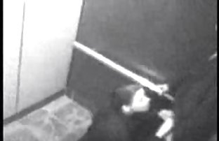 seks porno Uzbuđena djevojka s čvrstim falusom